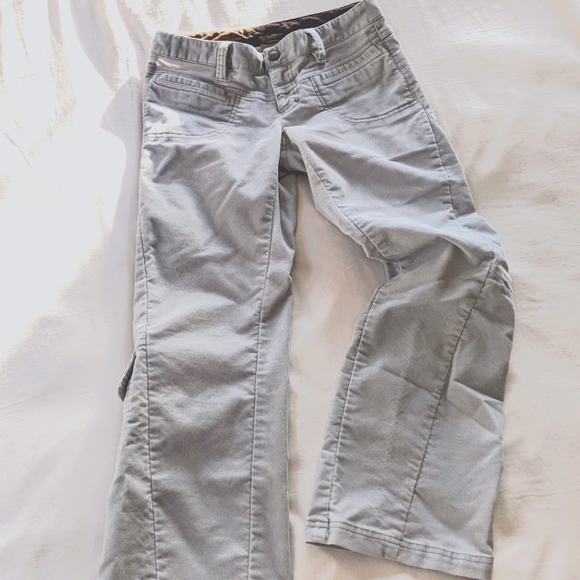 Athleta Pants - EUC Athleta Corduroy Dipper Pants